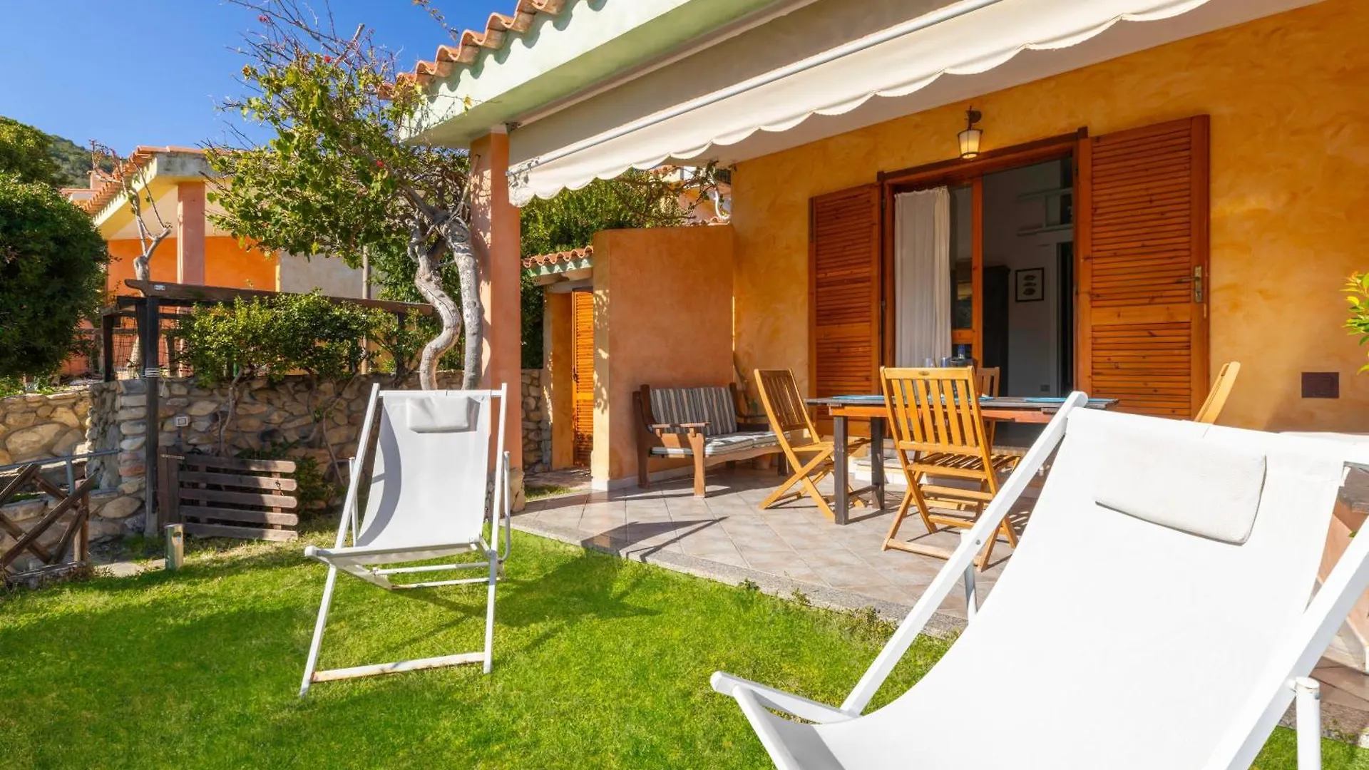 La Vela Summer House - Free Wifi - 700Mt From The Beach Costa Rei 0*,  Italy